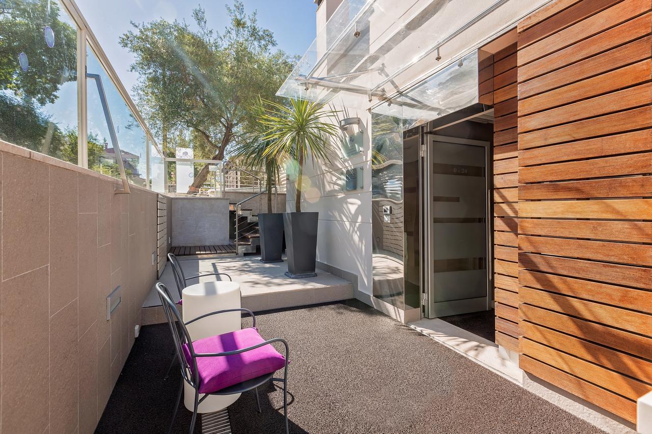 Boutique Hotel Adoral Rabac Exterior foto