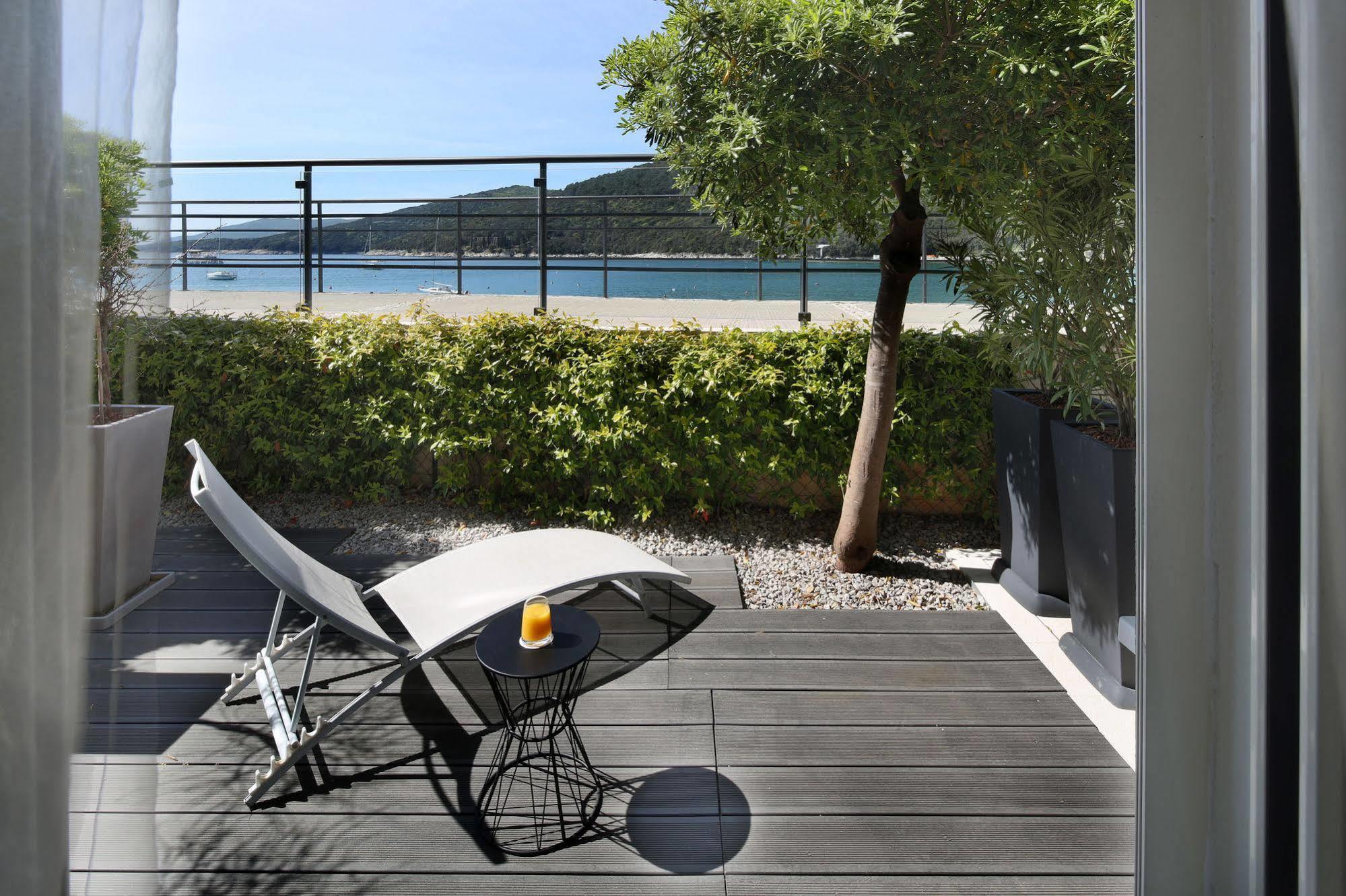 Boutique Hotel Adoral Rabac Exterior foto